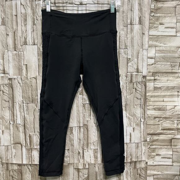 Lululemon Pants Women 6 Back Inspire Crop II Luxtreme 21" Run Gym Workout Black - Picture 1 of 6